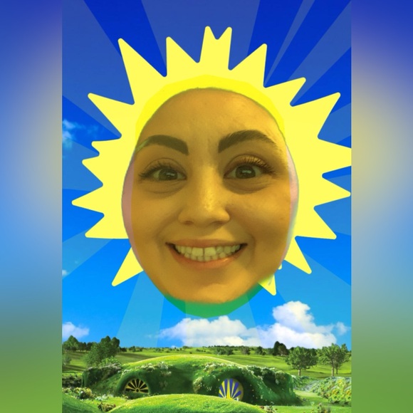 ANTONIAV IS LIVE 🌈 - Picture 6 of 16